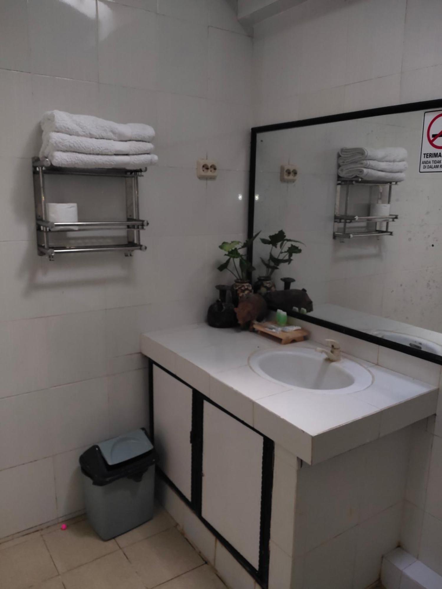 Ferienwohnung Grha Pawitra Trowulan Exterior foto